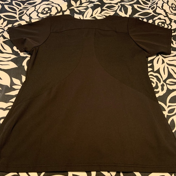 Aero Women’s a scrub Top - Picture 3 of 6